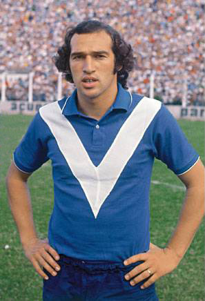 Portrait of an iconic manager – Carlos Bianchi